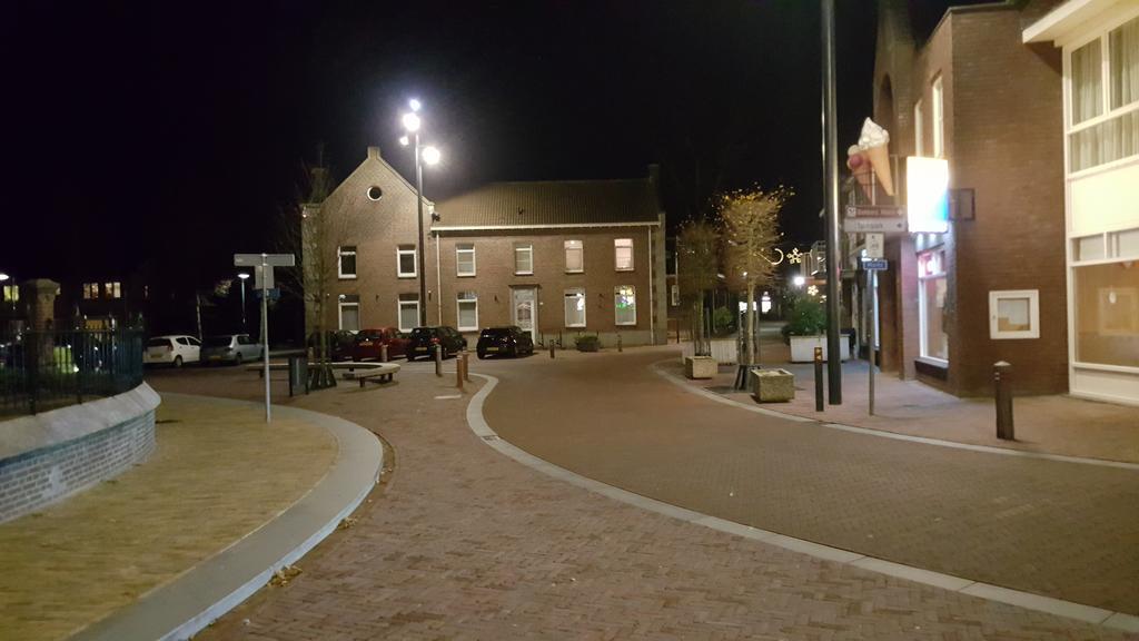 Hotel De Beukelaer Roggel Extérieur photo