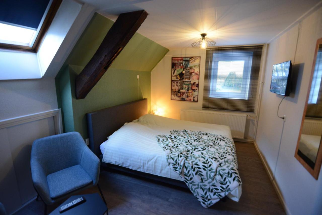 Hotel De Beukelaer Roggel Extérieur photo